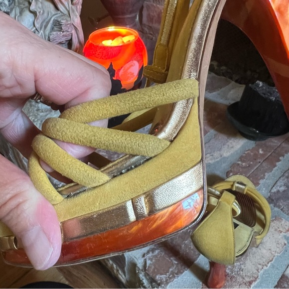 Vintage Louis Vuitton Runway Suede Platform Heels - Picture 15 of 15